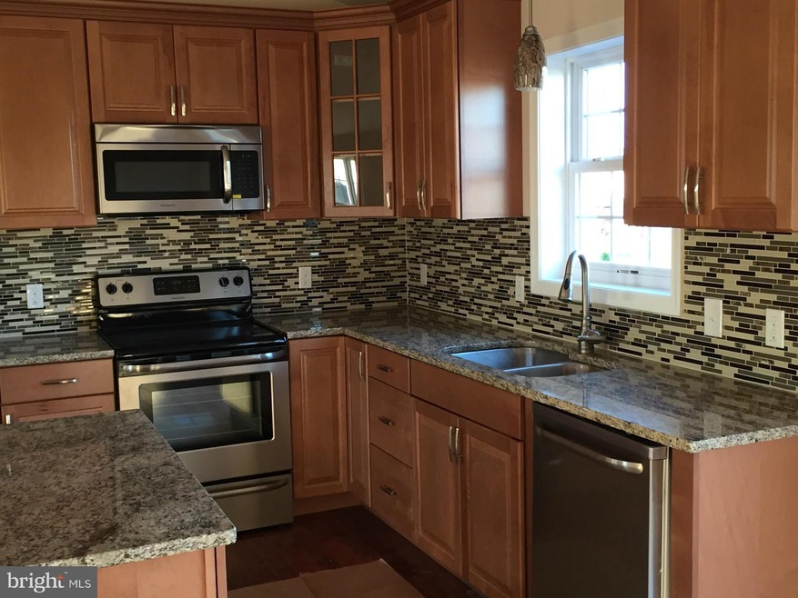 795 Rutherford Dr, Greencastle, PA 17225 - photo 1