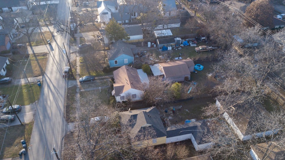 6471 Trammel Dr, Dallas, TX 75214 - photo 1