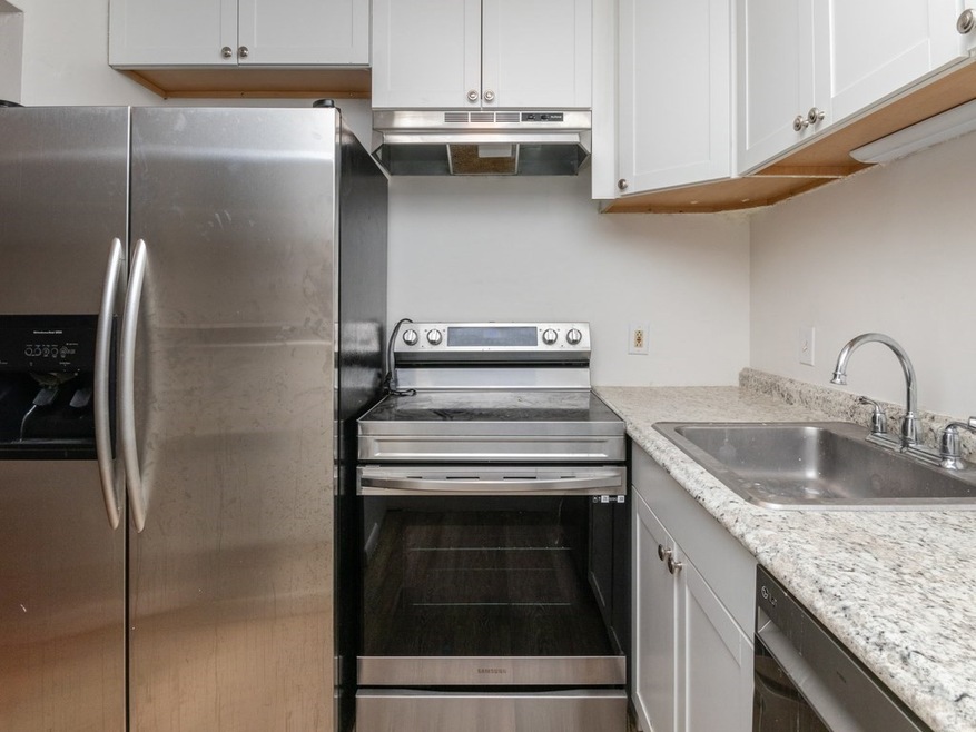 84 Pleasant St unit 2, Randolph, MA 02368 - photo 1