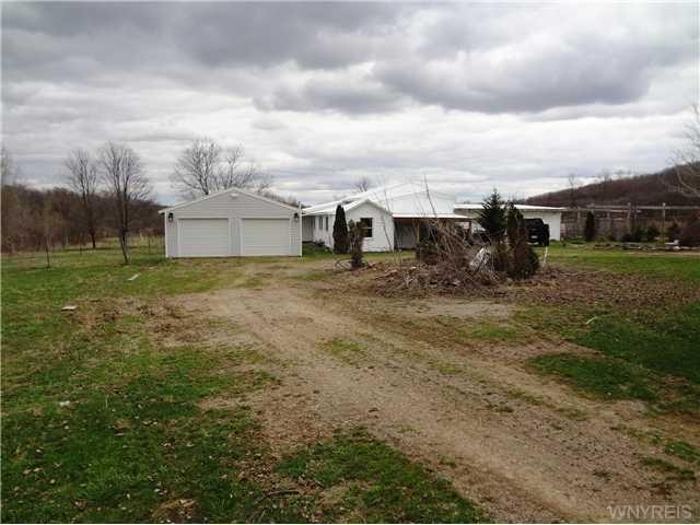 11381 North Rd, Freedom, NY 14065 - photo 1