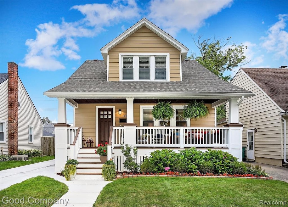 Sold $460,000 • Co-Listing Agent