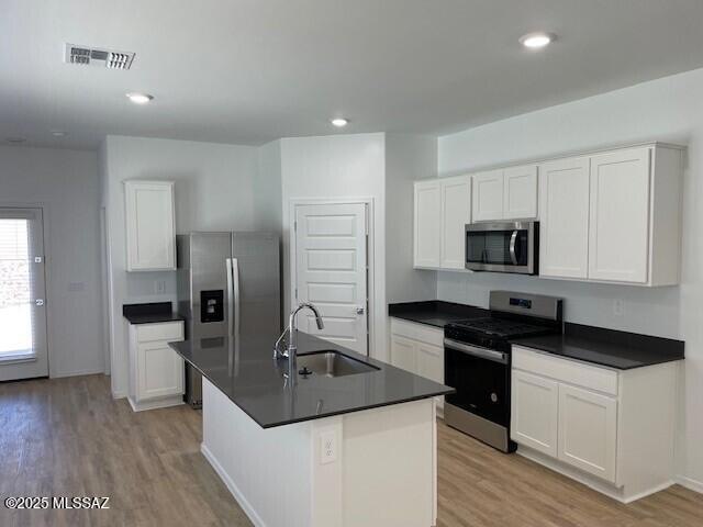 12197 E Morris Carson Dr, Vail, AZ 85641 - photo 1