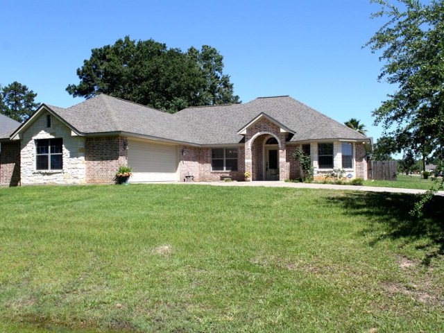 129 Ashwood Bend, Lufkin, TX 75904 - photo 1