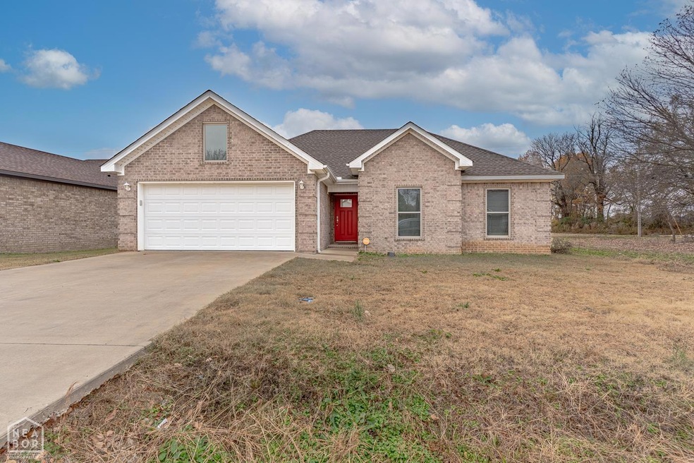 105 Redwood Dr, Bono, AR 72416 - photo 1