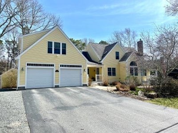 55 Pond Cir, Mashpee, MA 02649 - photo 1