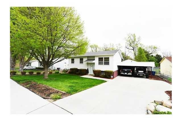 4109 SE 2nd St, Des Moines, IA 50315 - photo 1