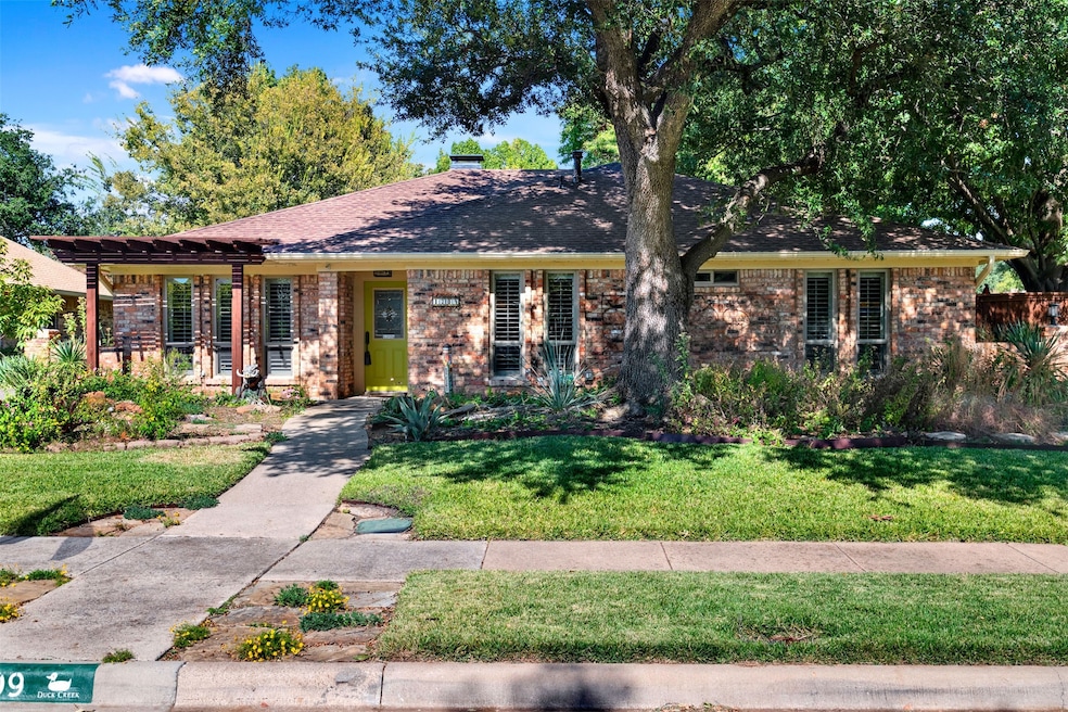 Under Contract $450,000