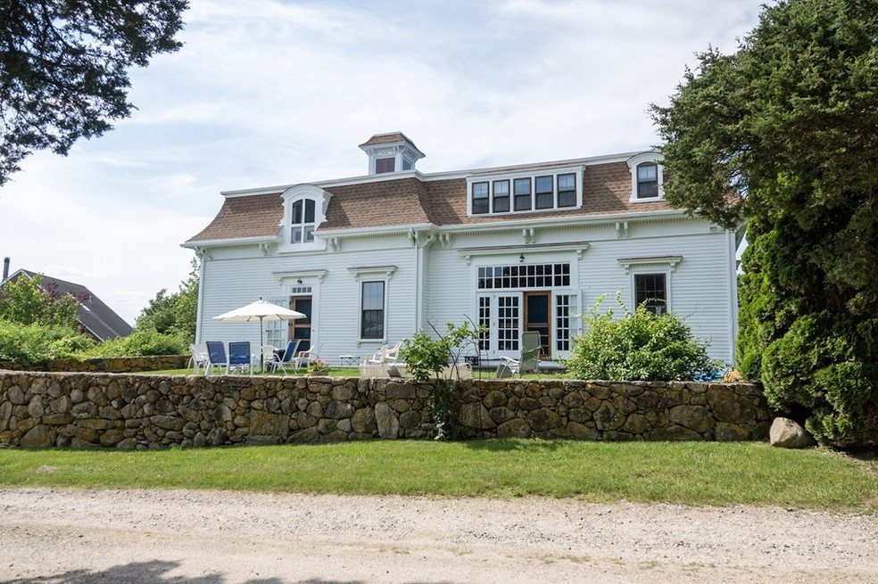 1991B Main Rd unit VAC RENTAL, Westport Point, MA 02791 - photo 1