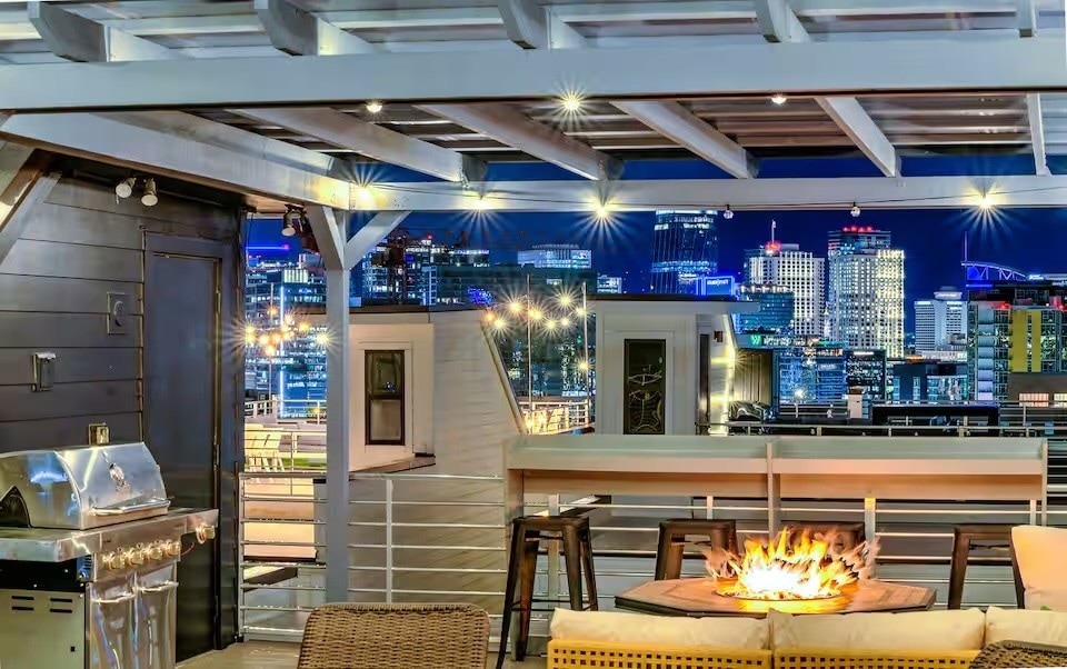 1003 11th Ave S, Nashville, TN 37203 - photo 1