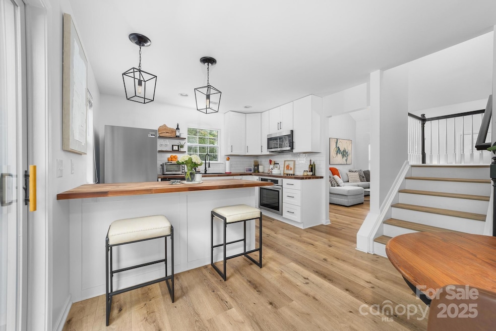 1542 Maypine Commons Way, Rock Hill, SC 29732 - photo 1