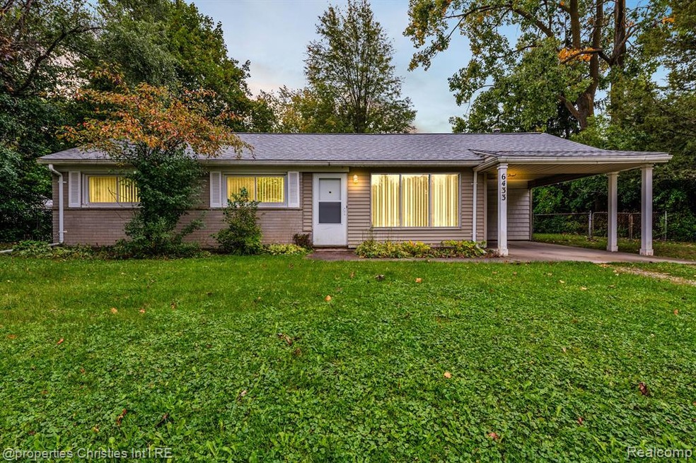 6433 Hermana West Bloomfield