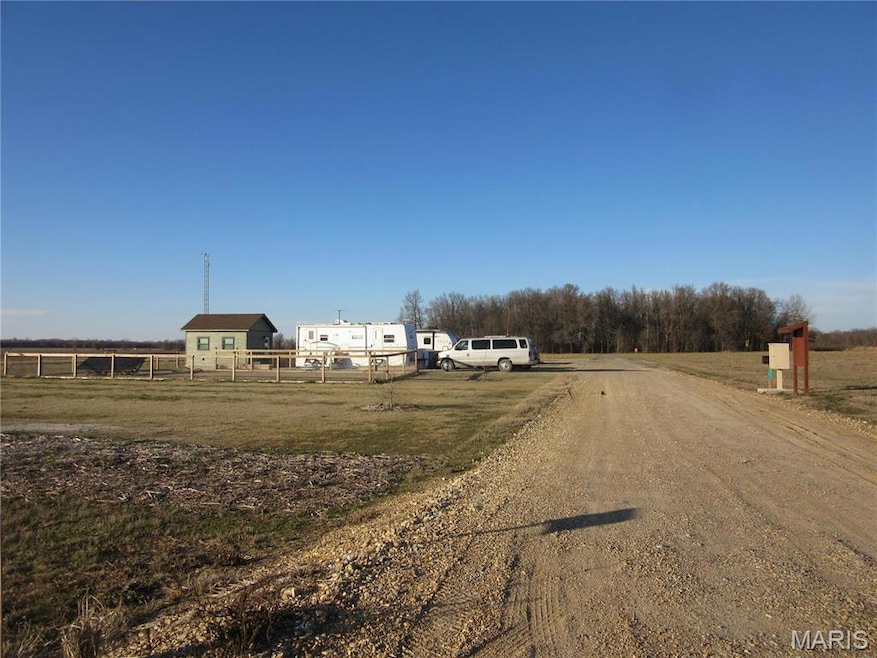 14639 Highway Dd, Campbell, MO 63933 - photo 1
