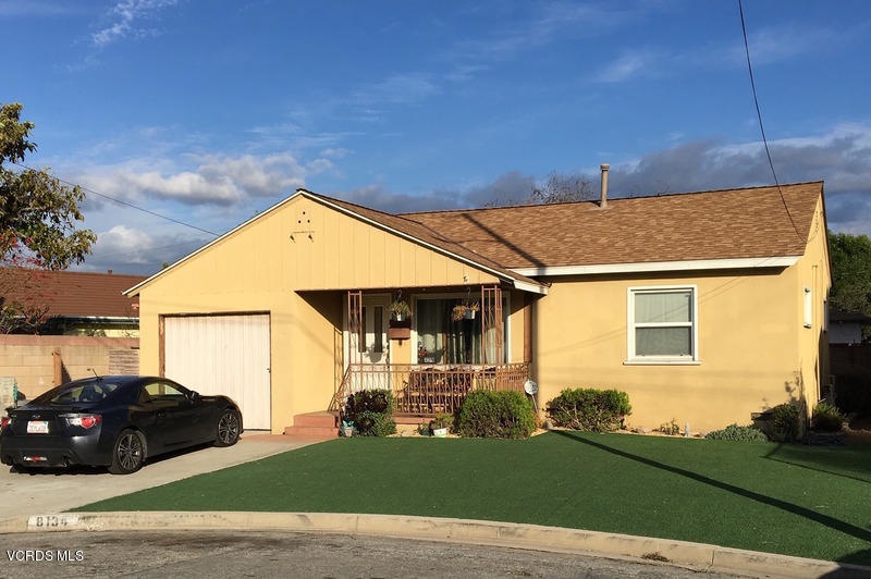 Clarinda - Front House