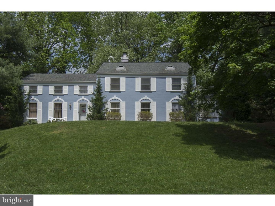 1 Oak Knoll Dr, Wallingford, PA 19086 - photo 1