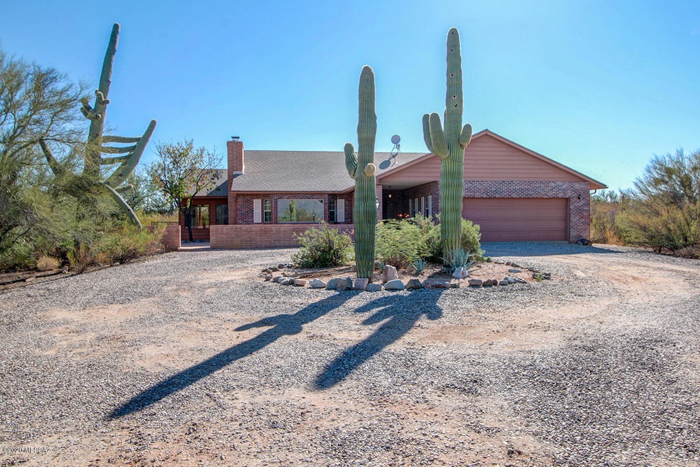 11720 E Twin Hills Trail, Tucson, AZ 85748 - photo 1