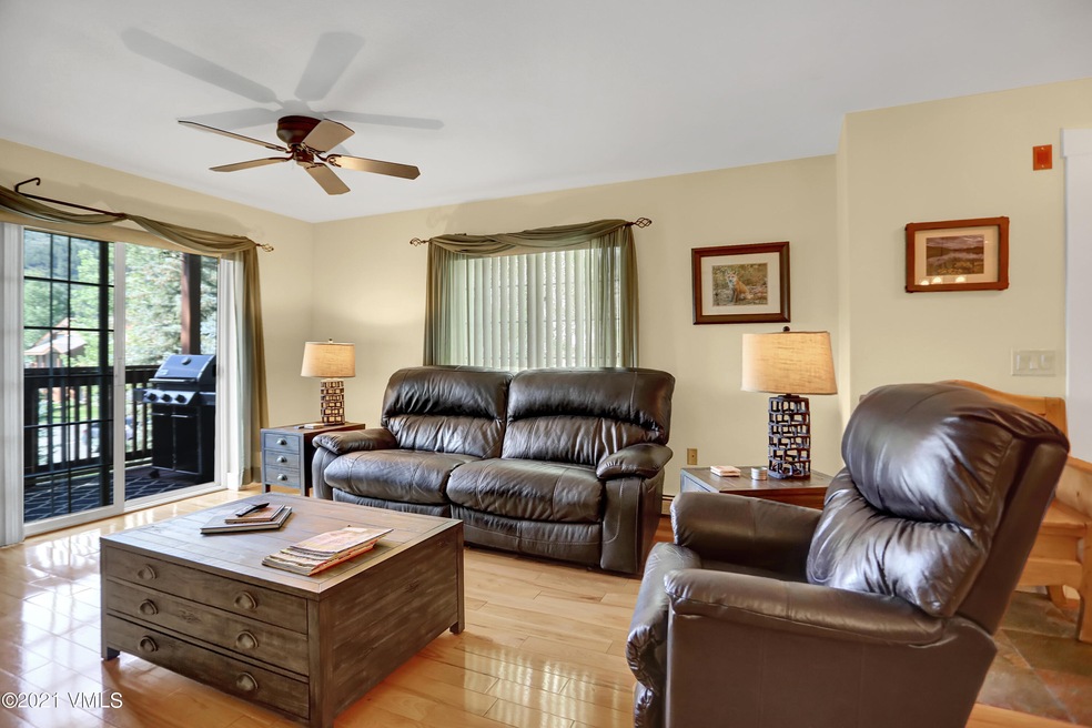 Living Room(3)