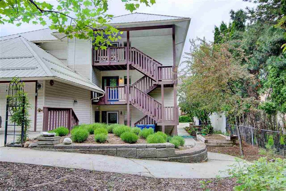 1624 W Wilson Ave unit B, Spokane, WA 99201 - photo 1
