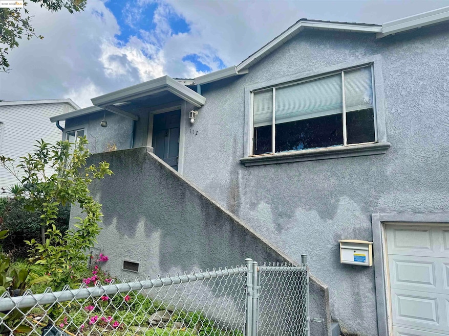 Sold $300,000 • Co-Listing Agent