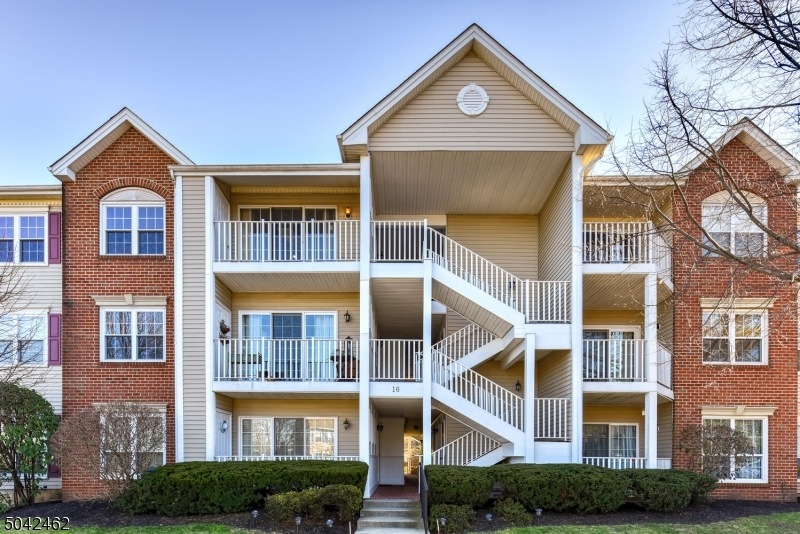 1613 Breckenridge Dr unit K3, Branchburg, NJ 08876 - photo 1