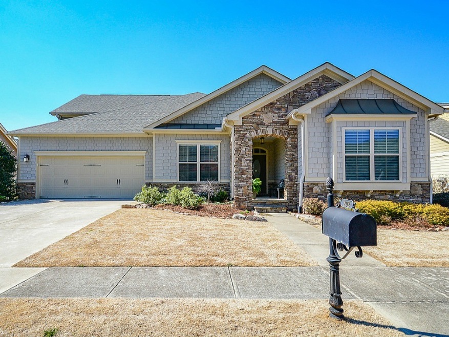 Delightful 5 bedroom, 3.5 bath Craftsman-inspired 