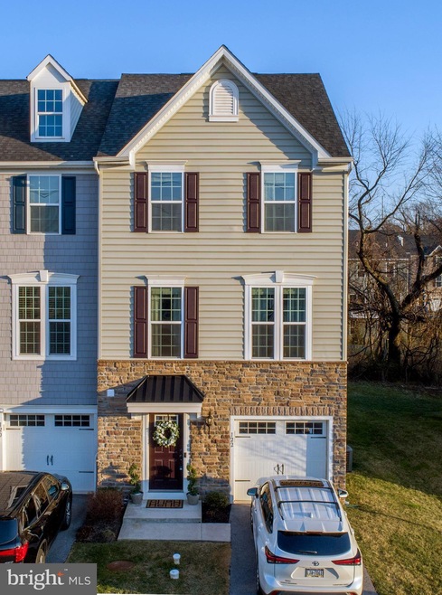 122 Cricket Dr, Malvern, PA 19355 - photo 1