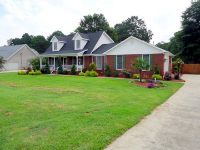 228 Stonefield Dr, Macon, GA 31216 - photo 1