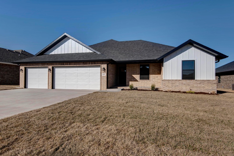 6029 Cantebury (1)