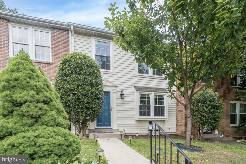 19154 Partridge Wood Dr, Germantown, MD 20874 - photo 1