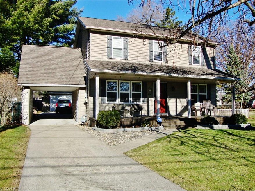 Front view of 208 Savage Street, Berea.  Vinyl sid