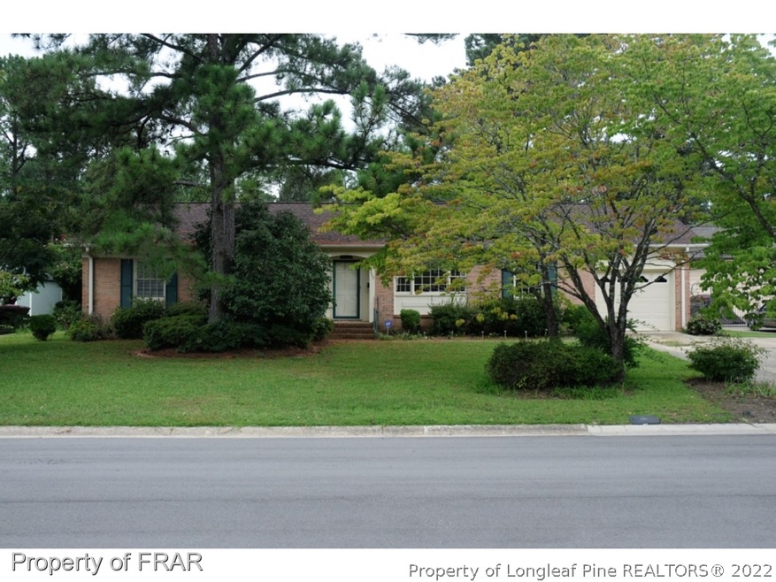 522 Lennox Dr, Fayetteville, NC 28303 - photo 1