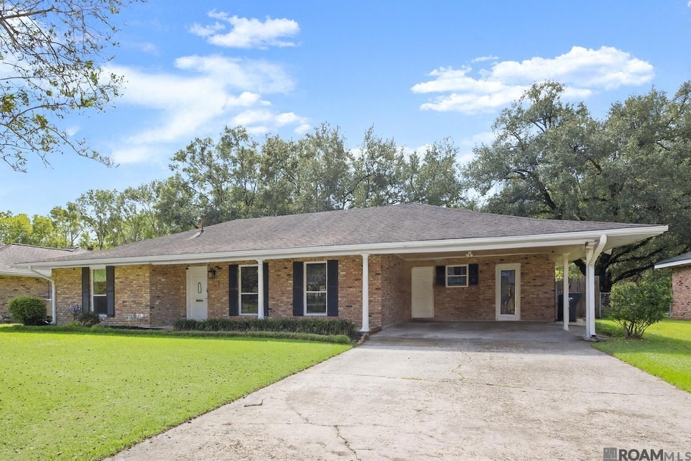 For Sale $239,995 • Co-Listing Agent