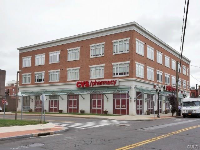 11 Forest St unit 203, Stamford, CT 06901 - photo 1