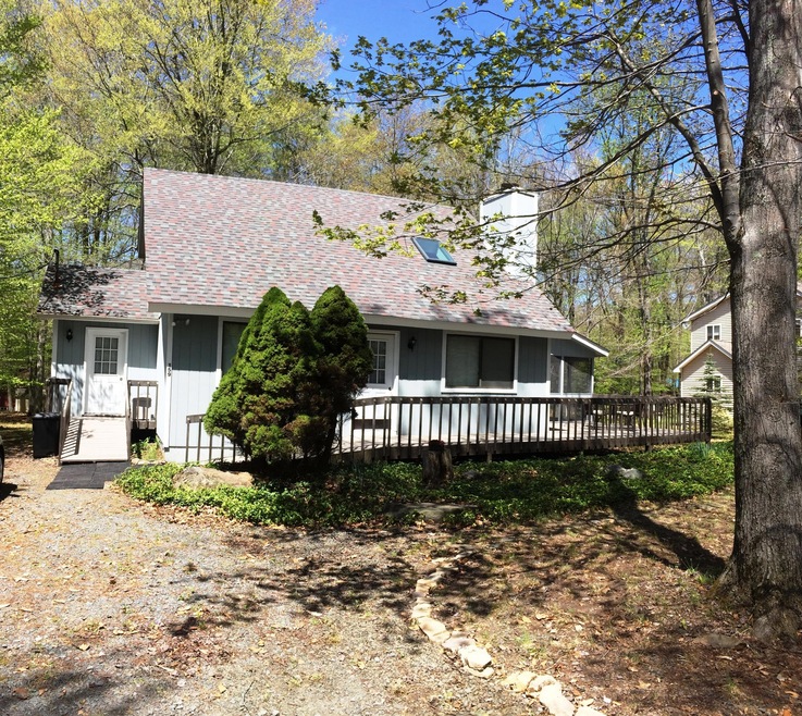 159 Tommys Ln, Pocono Lake, PA 18347 - photo 1