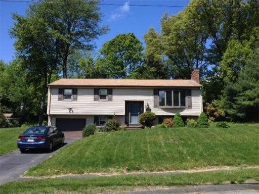 92 Bumble Bee Cir, Shrewsbury, MA 01545 - photo 1