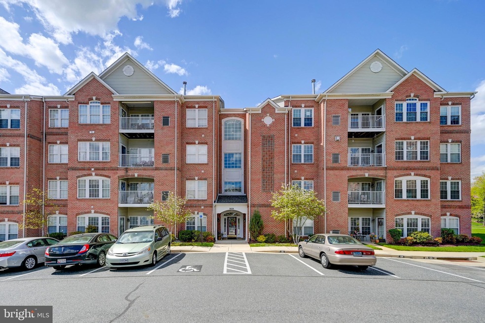 9608 Amberleigh Ln unit H, Perry Hall, MD 21128 - photo 1