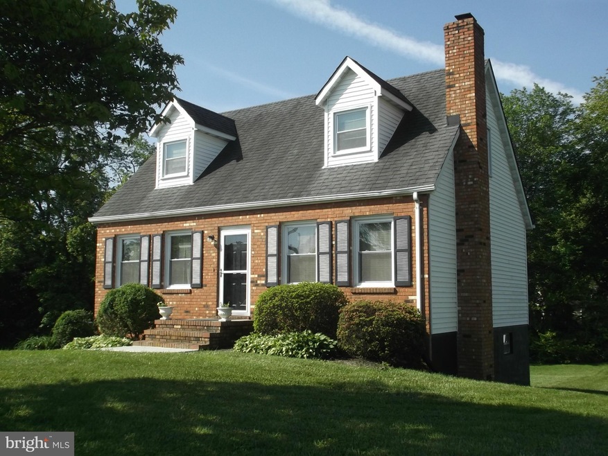 211 Queen St, Culpeper, VA 22701 - photo 1