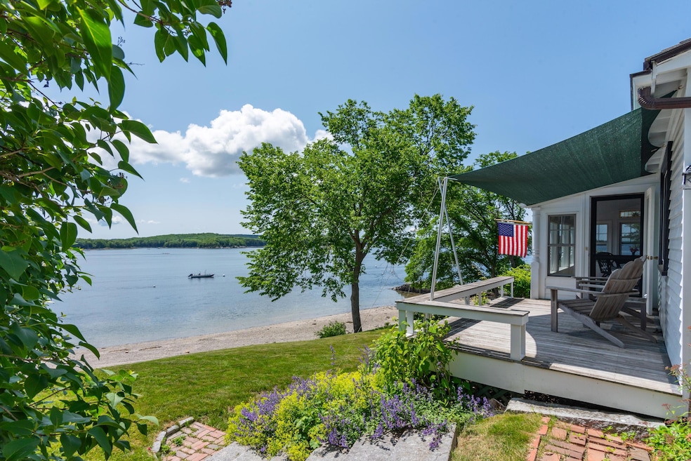 Exterior - Beach Front