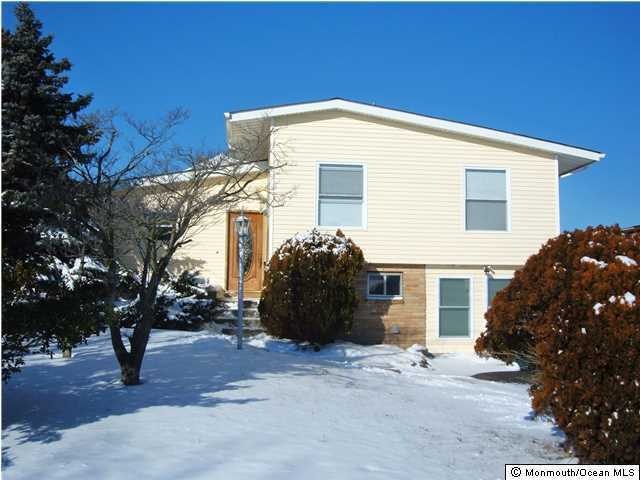 82 Ronald Ave S, Bayville, NJ 08721 - photo 1