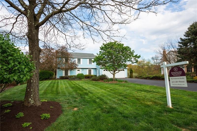 Wonderful Orchard Park home updated and ready to m