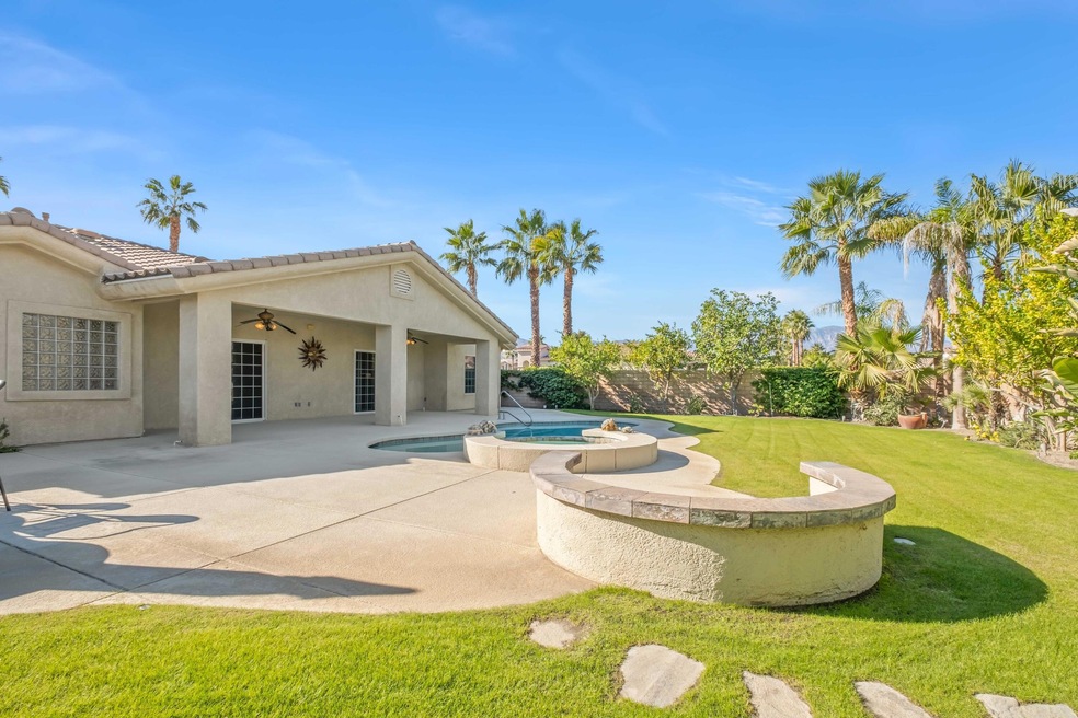 Firepit with seating Backyard Oasis 1