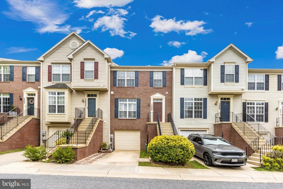 13006 Shamrock Glen Dr, Germantown, MD 20874 - photo 1