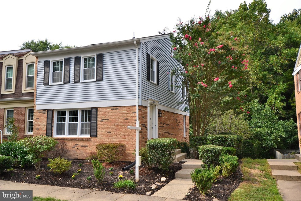 8570 Chester Grove Ct, Springfield, VA 22153 - photo 1