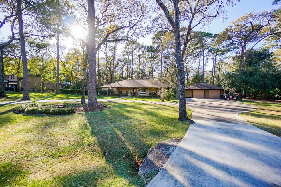 22811 Three Pines Dr, Hockley, TX 77447 - photo 1