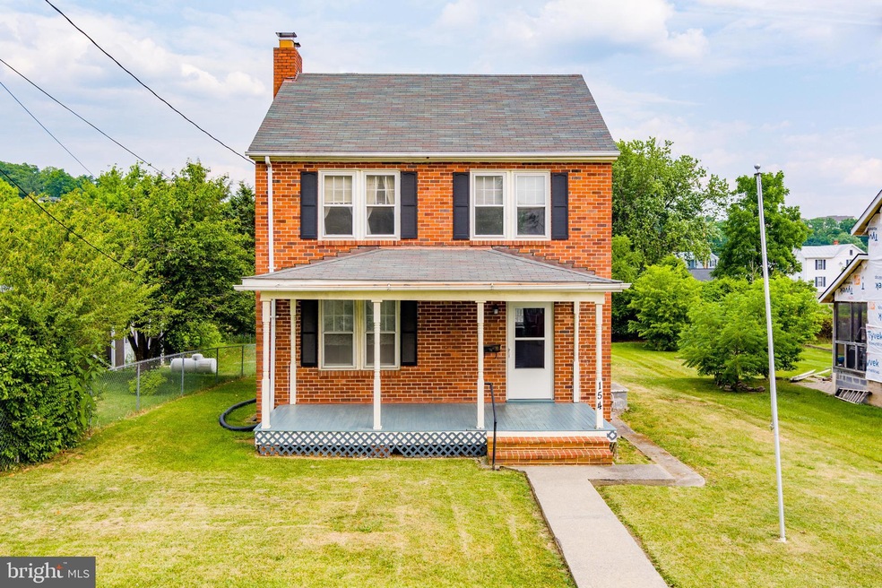 154 Virginia St, Strasburg, VA 22657 - photo 1