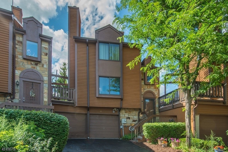 23 Patriot Crossing, Rockaway, NJ 07866 - photo 1