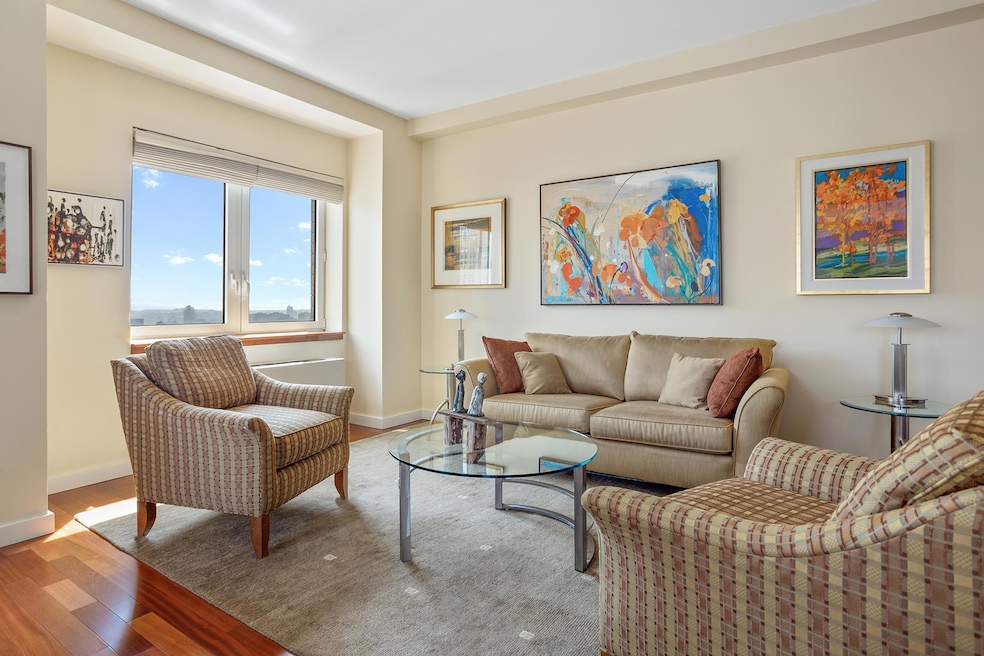 425 5th Ave unit 48A, New York, NY 10016 - photo 1