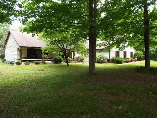 W10189 Koepenick Rd, Deerbrook, WI 54424 - photo 1