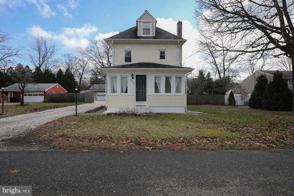 206 Chestnut Ave, Berlin, NJ 08009 - photo 1