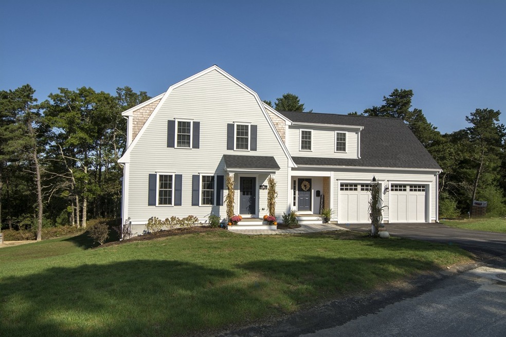 40 Bedford Park, Bridgewater, MA 02324 - photo 1