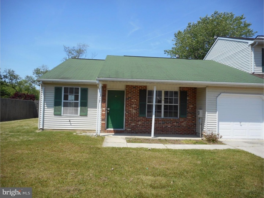 237 Lafayette Dr, Swedesboro, NJ 08085 - photo 1